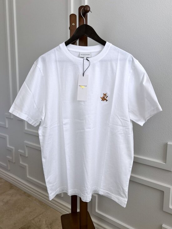 MAISON KITSUNE Other - NWT - Maison Kitsune Speedy Fox T-shirt - White🦊